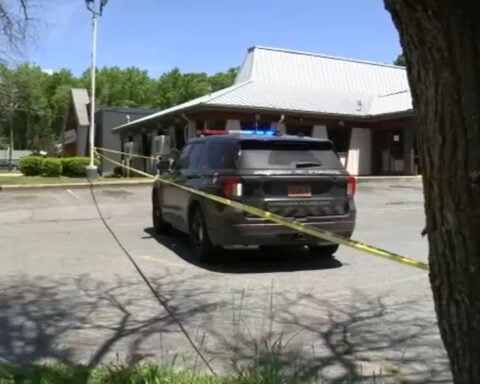 Shooting at Silver Spoon's restaurant critically injures man who tried to intervene