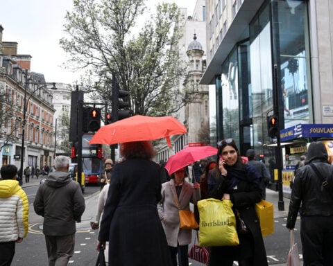 UK consumers cut spending for first time since late 2024, Barclays card data shows