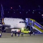Planes with hantavirus cruise passengers land in the Netherlands; hospital quarantines 12