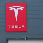 Tesla ups investment in boost to Berlin battery cell production