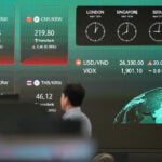 Asian shares trade mixed as AI excitement fades and war worries continue