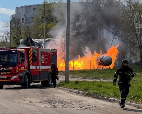 Ukraine's Zelenskiy warns of incoming Russian drone attacks during daylight