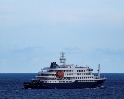 Could cruise ship passengers sue over the hantavirus outbreak?