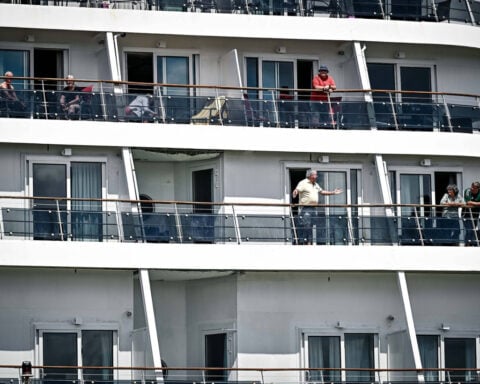 1,700 passengers held on cruise ship over potential acute stomach bug sickness