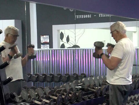 Inspirational 90-year-old proves age just a number with gym dedication