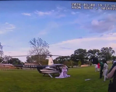 Illinois park district director used taxpayer credit card for daughter's prom helicopter, invoice shows