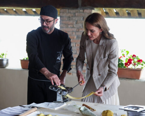UK's Princess Kate learns pasta-making on visit to Italy