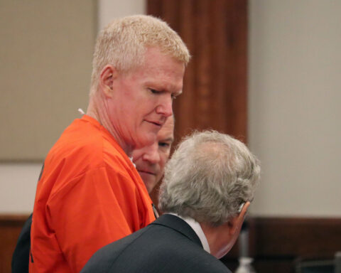 Court overturns Alex Murdaugh's murder convictions, orders new trial