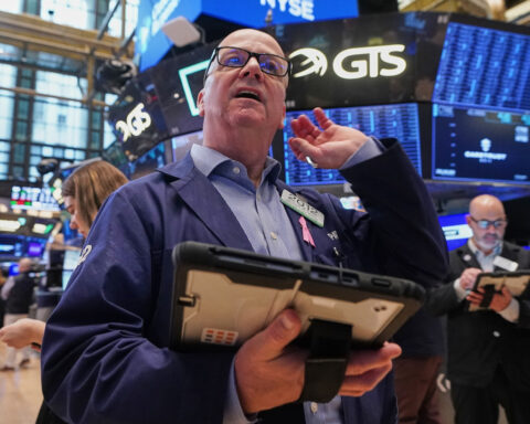 Stock markets worldwide drop from records as worries about oil prices rattle the bond market