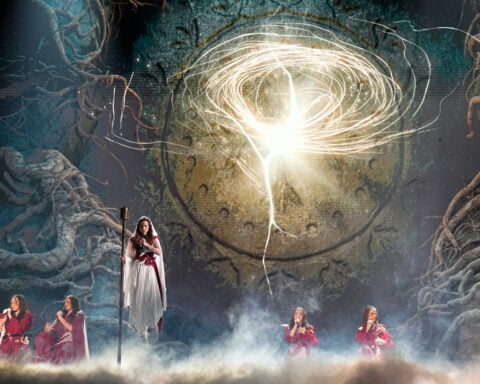 The Latest: Bulgarian singer Dara wins this year's Eurovision Song Contest in Vienna