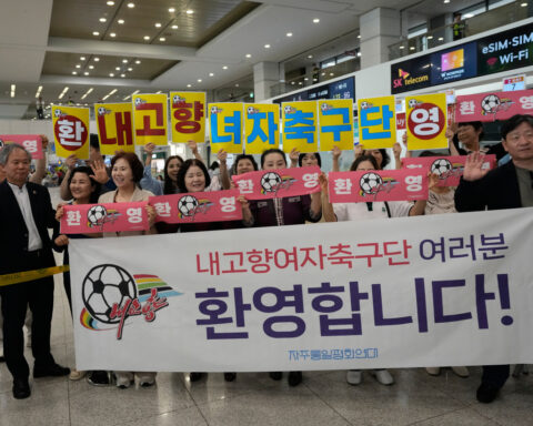 North Korean women's soccer team arrives in South Korea for regional tournament