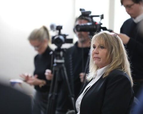 Murdaugh sues former court clerk whose actions caused his murder convictions to then be vacated