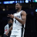 Spurs rule De'Aaron Fox out of Game 1 with ankle soreness, Thunder get Jalen Williams back