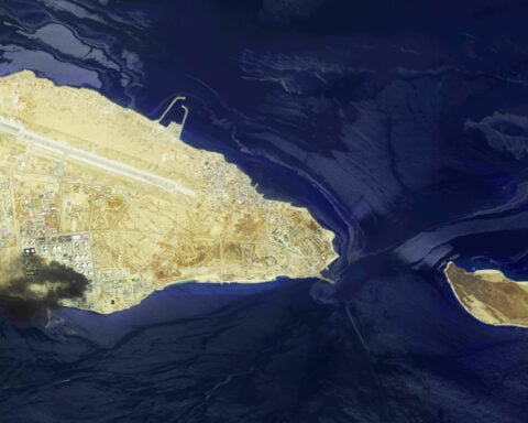 Video and satellite photos show Iran war oil spill on Persian Gulf island