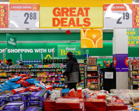 Canada's inflation rate accelerates to 2.8% as Iran war pushes up gasoline prices
