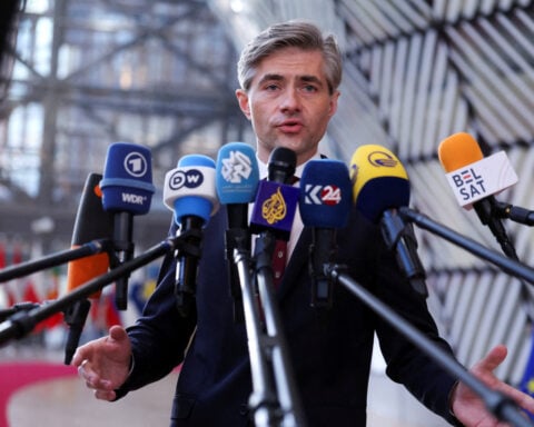 Kremlin says Lithuanian minister's comments about attacking Russian exclave 'verge on insanity'