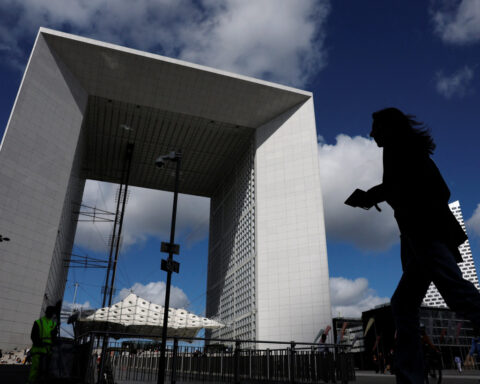 French economic activity contracts at fastest pace in 5-1/2 years in May, PMI shows