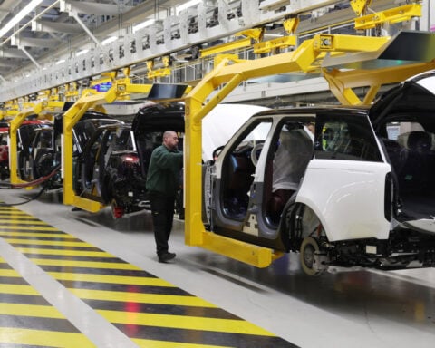 UK factory orders contract at fastest pace since 2020, CBI says
