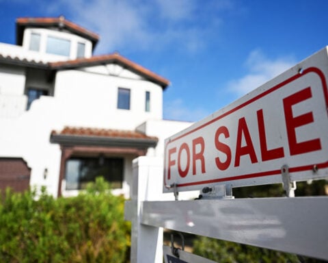 Mortgage rates climb to highest level in 9 months