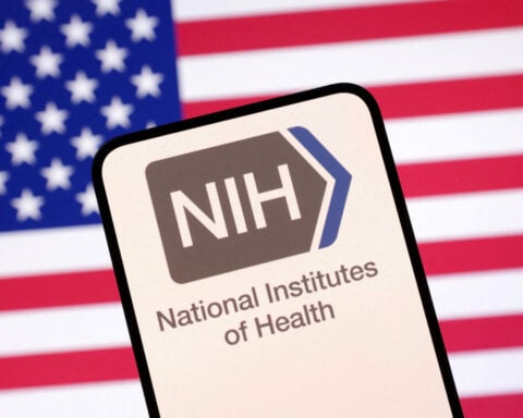 Acting head of US NIH infectious disease institute has left, senators say