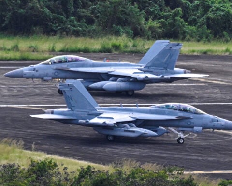 Two fighter jets collide at Idaho air show