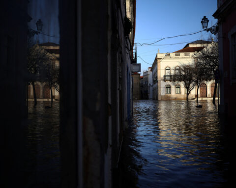 Portugal says budget balance 'extremely difficult' after huge storm costs