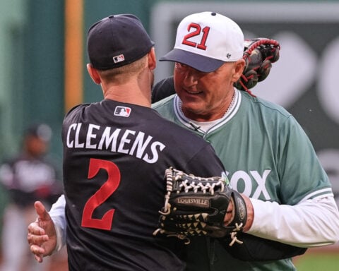 Rocket returns: Roger Clemens throws out 1st pitch to son Kody at Fenway
