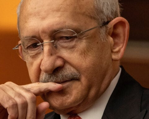 Ousted Turkish opposition leader calls for party congress in 40 days