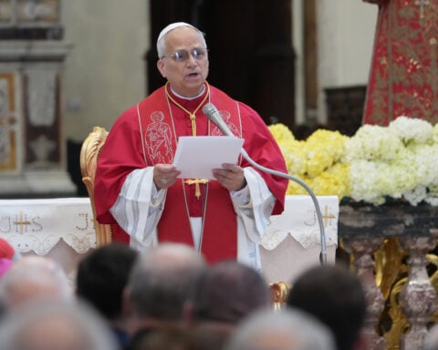 Pope Leo meets families of youth lost to illegal toxic waste dumping in Italy's 'Land of Fires'
