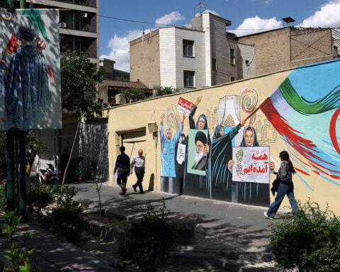 Possible deal on Iran divides US lawmakers largely along party lines