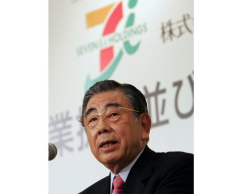 Toshifumi Suzuki, the Japanese behind the 'conbini' empire, has died. He was 93.