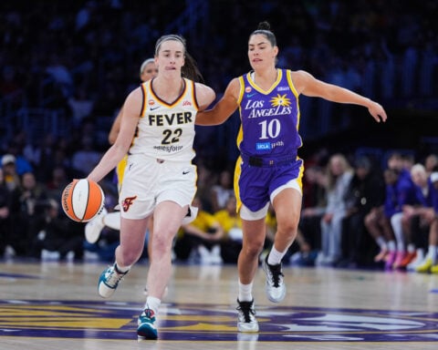 Atlanta Dream storm back again, stay atop WNBA at 4-1 after rally vs Phoenix