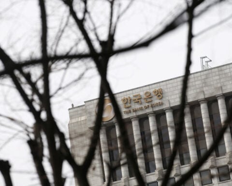 South Korea's central bank to hold key rate on May 28, hikes expected from Q3
