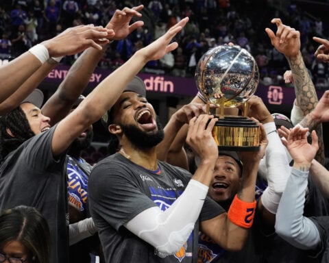 New York back in NBA Finals for first time since 1999 after beating Cleveland 130-93 to finish sweep