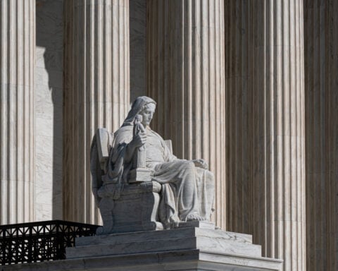 Supreme Court rejects Florida's bid to sue Western states over truck licenses for immigrants