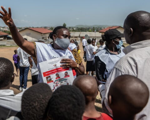 Canada will require self-isolation for travelers from Ebola-affected countries