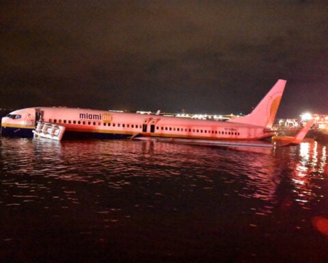 NTSB wants FAA to revise runway safety assessments during heavy rainfall