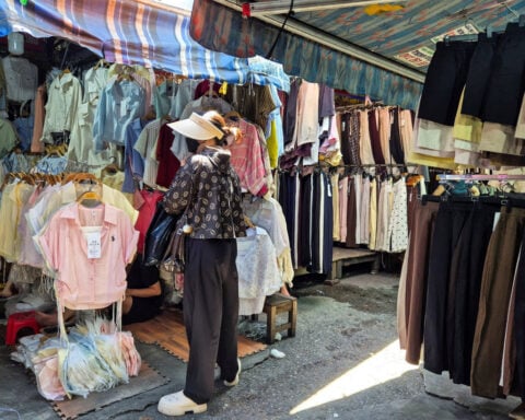 'Business as usual': Fakes, piracy thrive in Vietnam as US tariff deadline nears