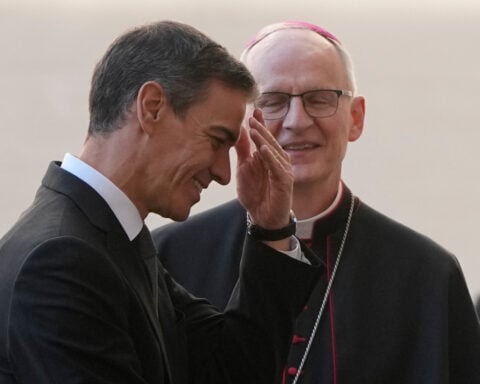 Spanish police search Socialist party’s headquarters in fresh blow to Prime Minister Sánchez
