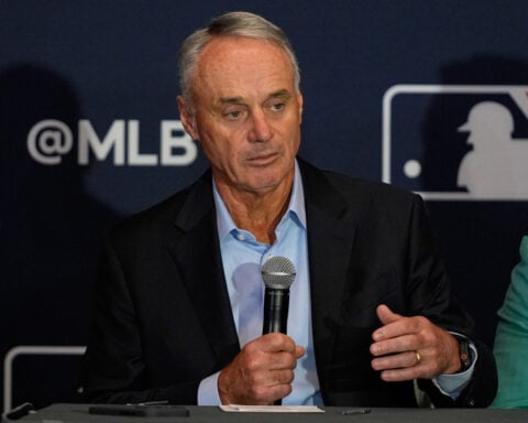 Baseball players ask for expanded free agency, salary arbitration rights, almost doubling minimum
