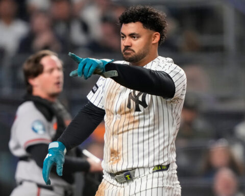 Yankees' Giancarlo Stanton takes a key recovery step, running outside as club awaits his return