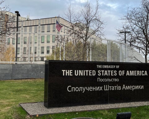US says its embassy in Kyiv remains open