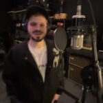 Rapper Frak blends hip-hop, comedy and Jewish culture