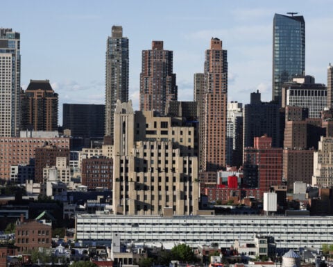 New York state budget includes New York City tax on high-end second homes