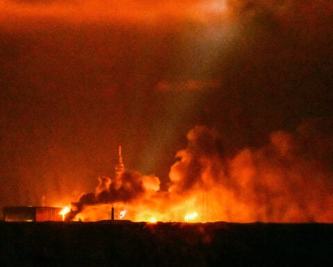 Blue Origin rocket explodes during ground test