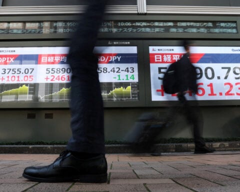 Oil tumbles, stocks gain on US-Iran deal hopes