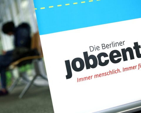 German unemployment falls unexpectedly in May
