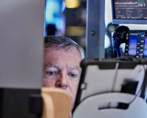 US stocks gain ground, adding to their records, as Dell soars