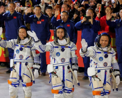 China's Shenzhou-21 astronaut crew returns to Earth