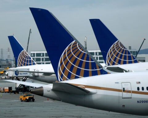 United flight diverted to Wisconsin after passenger’s ‘multiple attempts’ to breach cockpit, crew member says
